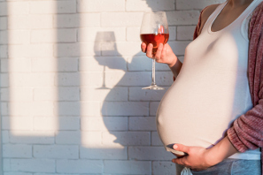 Efectos tóxicos del alcohol en el feto y el embarazo
