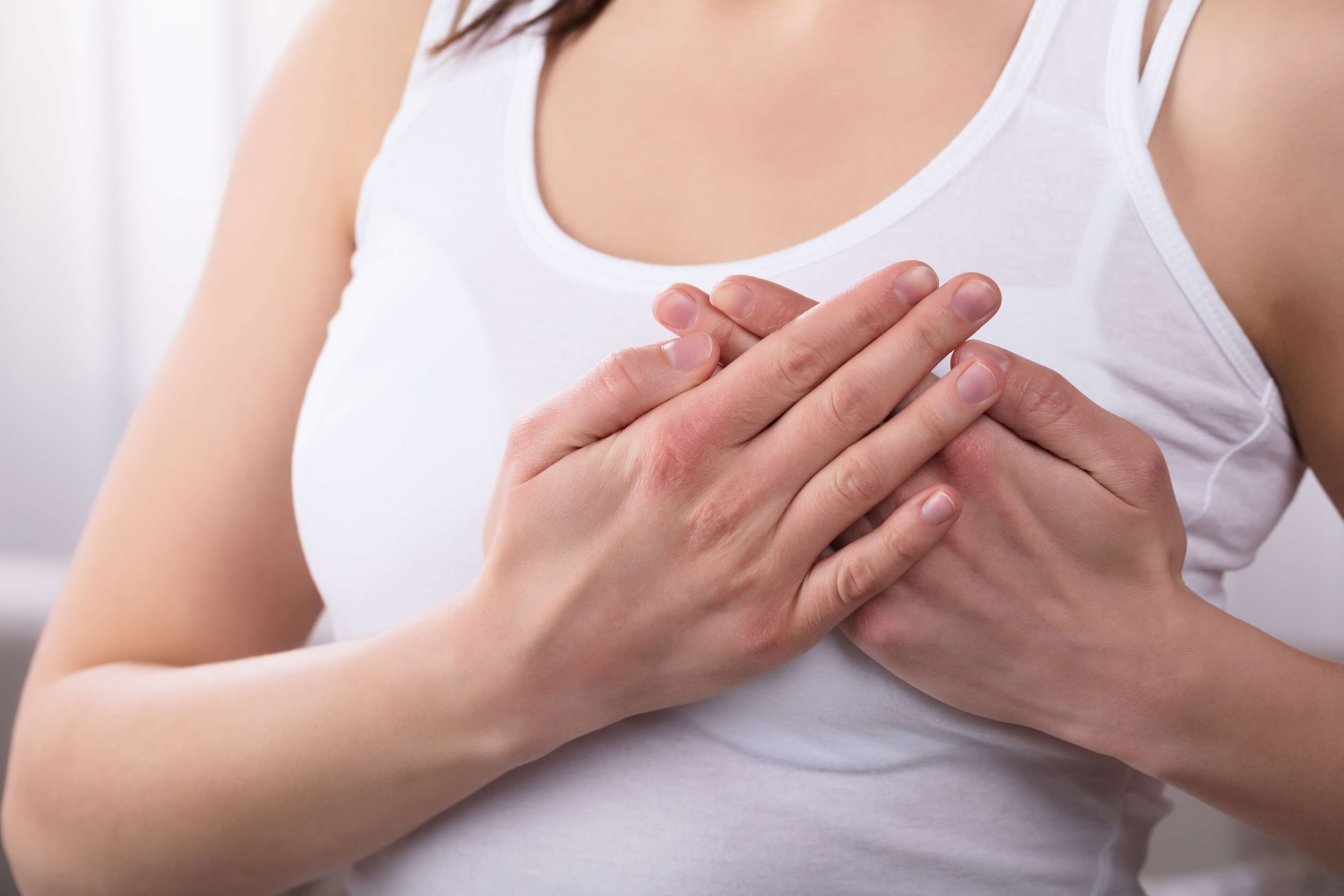 Síntoma de embarazo: dolor de pecho