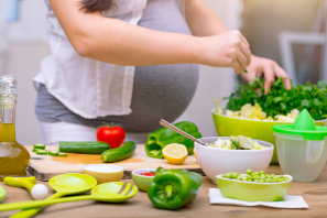 Dieta y consejos para gestantes con edema