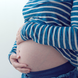 Embarazo y estrías: cómo cuidar la piel y evitarlas