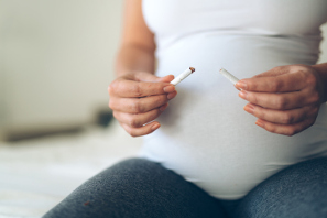 Vapear: tan tóxico como el tabaco en la embarazada