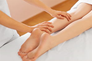 Cómo hacer un masaje relajante de cuerpo entero