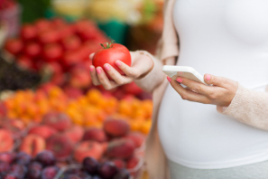 Alimentos y nutrientes en el embarazo gemelar