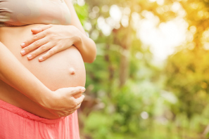 Barriga de la embarazada con picores, qué hacer