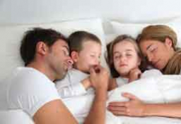 El colecho: cómo influye en la relación de los padres