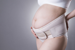 Uso del cinturón pélvico en el embarazo para aliviar dolores