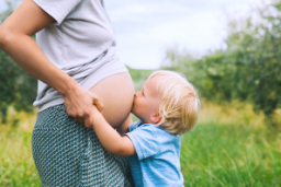 29 semanas de embarazo: cambios en madre, bebé y pruebas médicas