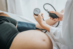 Preeclampsia y embarazo: cómo detectar signos, señales y síntomas