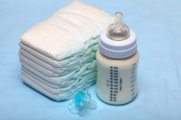 Cómo preparar la canastilla del recién nacido y la bolsa del hospital