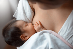 Lactancia materna con pezón plano o invertido
